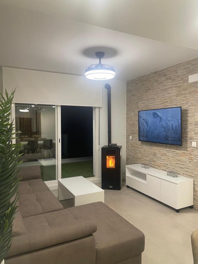 Apartamento Isabella Suite Гуэхар-Сьерра Экстерьер фото